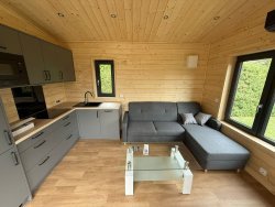 WhatsApp-Image-2025-09-23-at-18