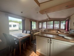 WhatsApp-Image-2025-08-16-at-10