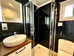 503983462_733975095647621_2309603535098071476_n