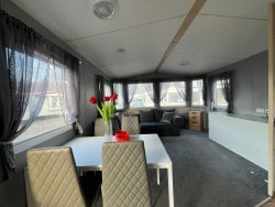 WhatsApp-Image-2024-12-05-at-05