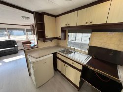 WhatsApp-Image-2024-04-27-at-09