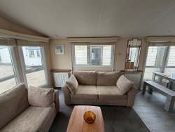 WhatsApp-Image-2025-12-20-at-14