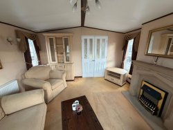 WhatsApp-Image-2025-11-24-at-08