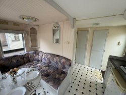 WhatsApp-Image-2024-10-05-at-07 WhatsApp-Image-2024-10-05-at-07