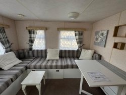 WhatsApp-Image-2024-10-19-at-08