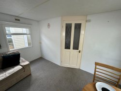 WhatsApp-Image-2024-05-24-at-17