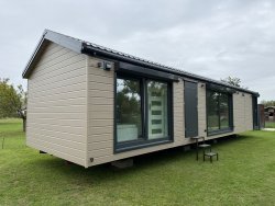 WhatsApp-Image-2025-09-23-at-17