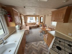 WhatsApp-Image-2025-12-05-at-20