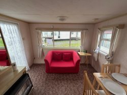 WhatsApp-Image-2025-10-17-at-14